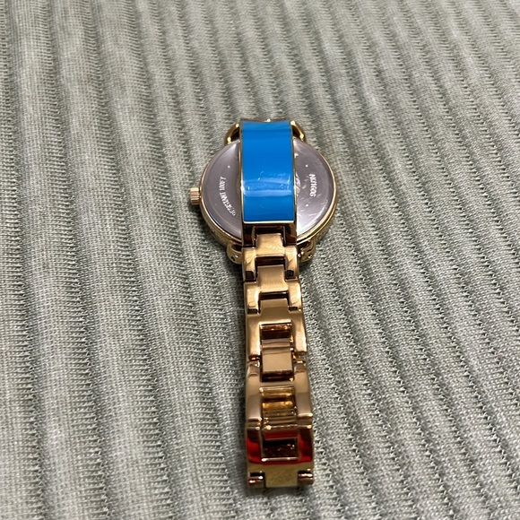ANNE KLEIN Women’s Watch - Picture 4 of 8